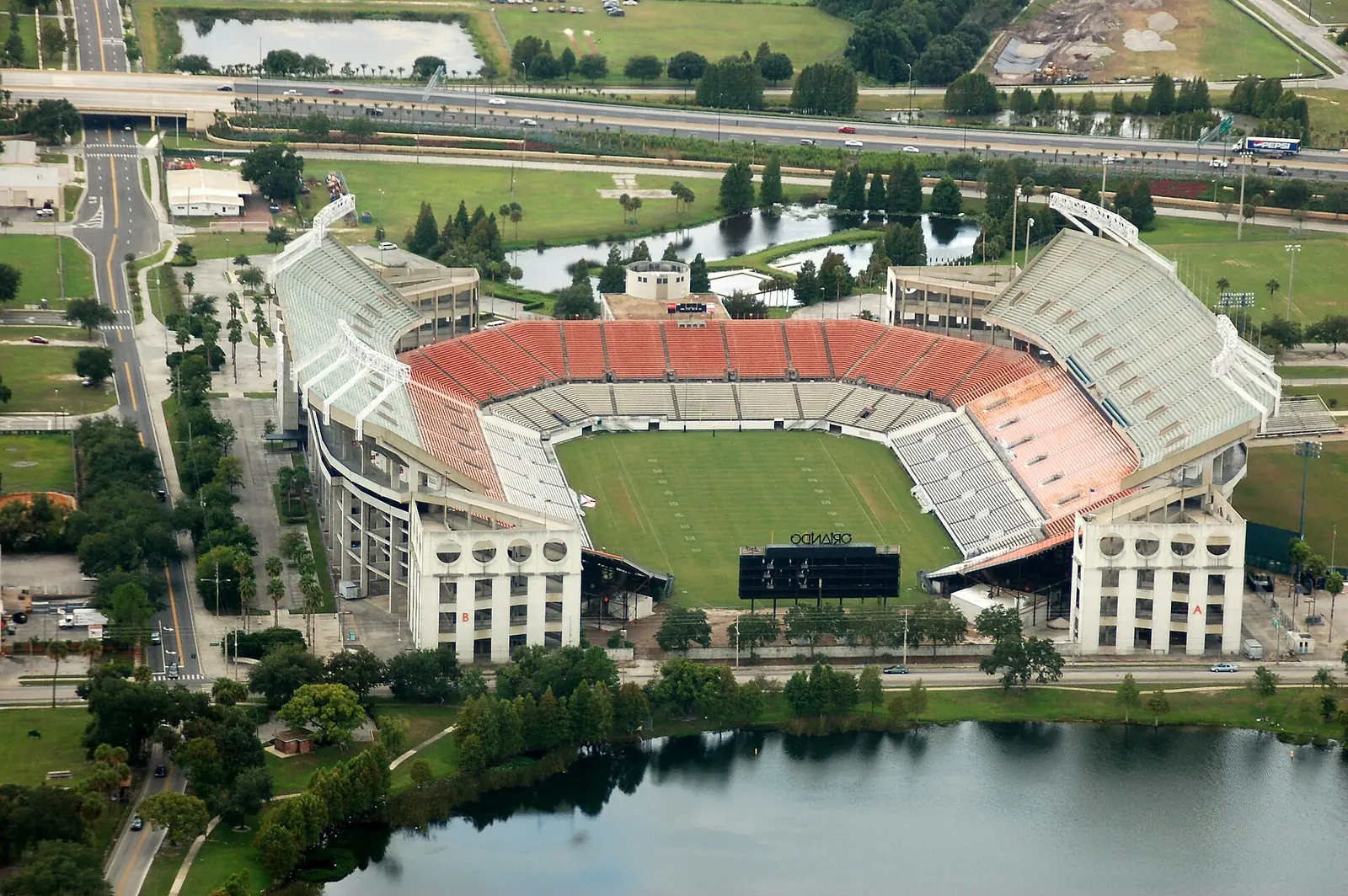 Camping World Stadium and Lake Lorna Doone from the air, before the stadium's renovations