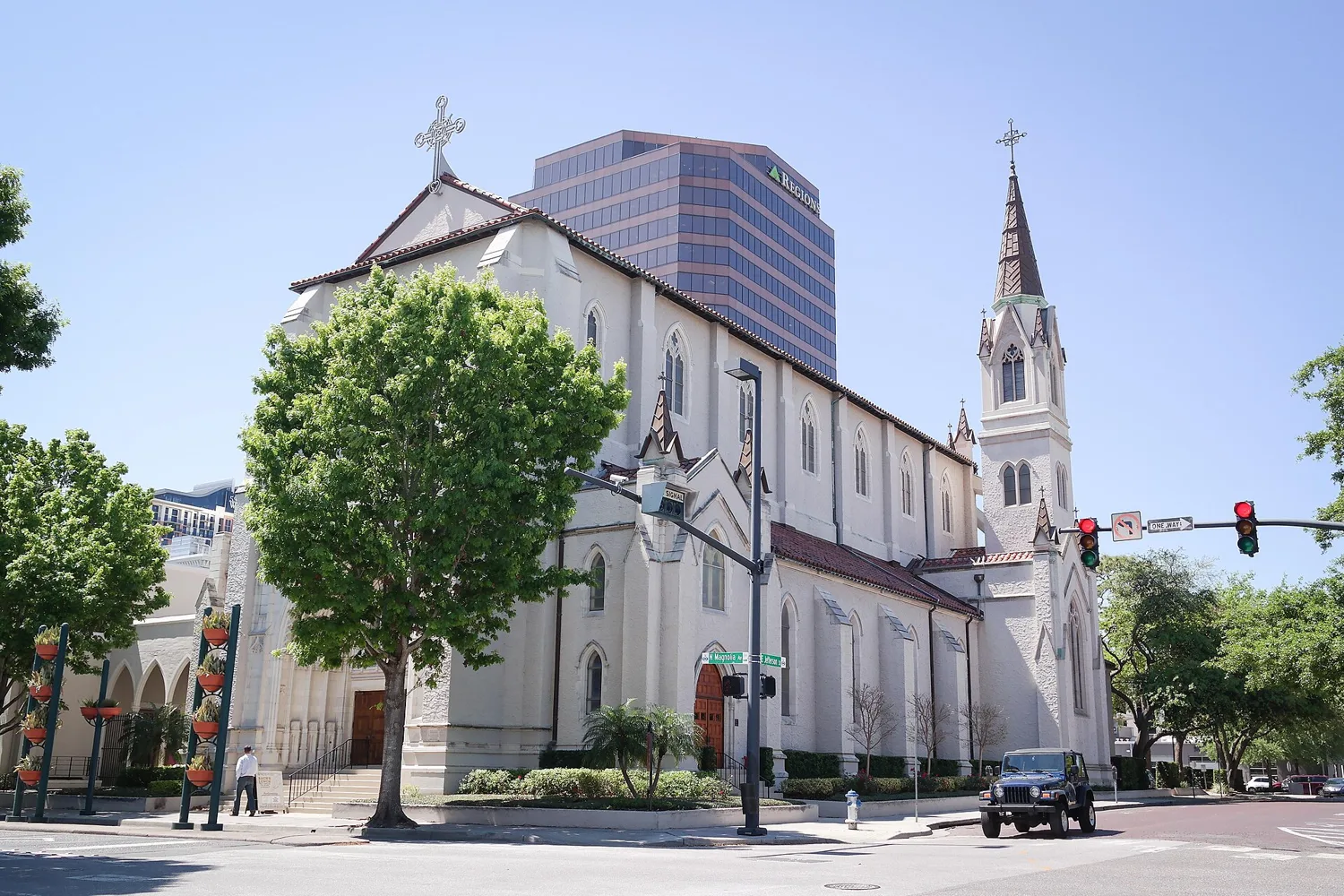 The Cathedral Church of St. Luke at Magnolia Avenue and Jefferson Street in downtown Orlando
