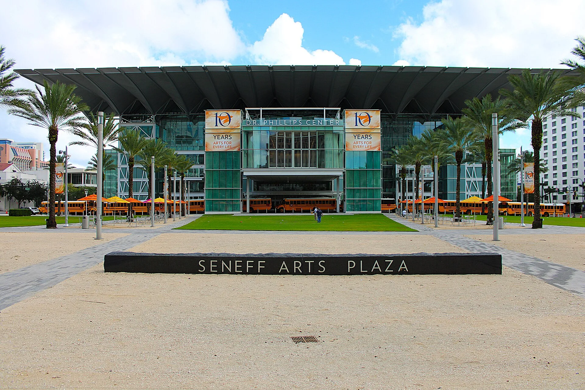 The Dr. Phillips Center for the Performing Arts and Seneff Arts Plaza in downtown Orlando, home of Steinmetz Hall