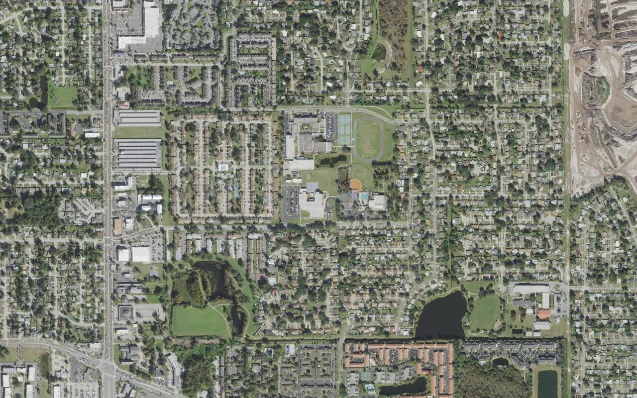Engelwood Elementary School's campus (center) and the neighborhood around it on La Costa Drive in Orlando, seen from the air