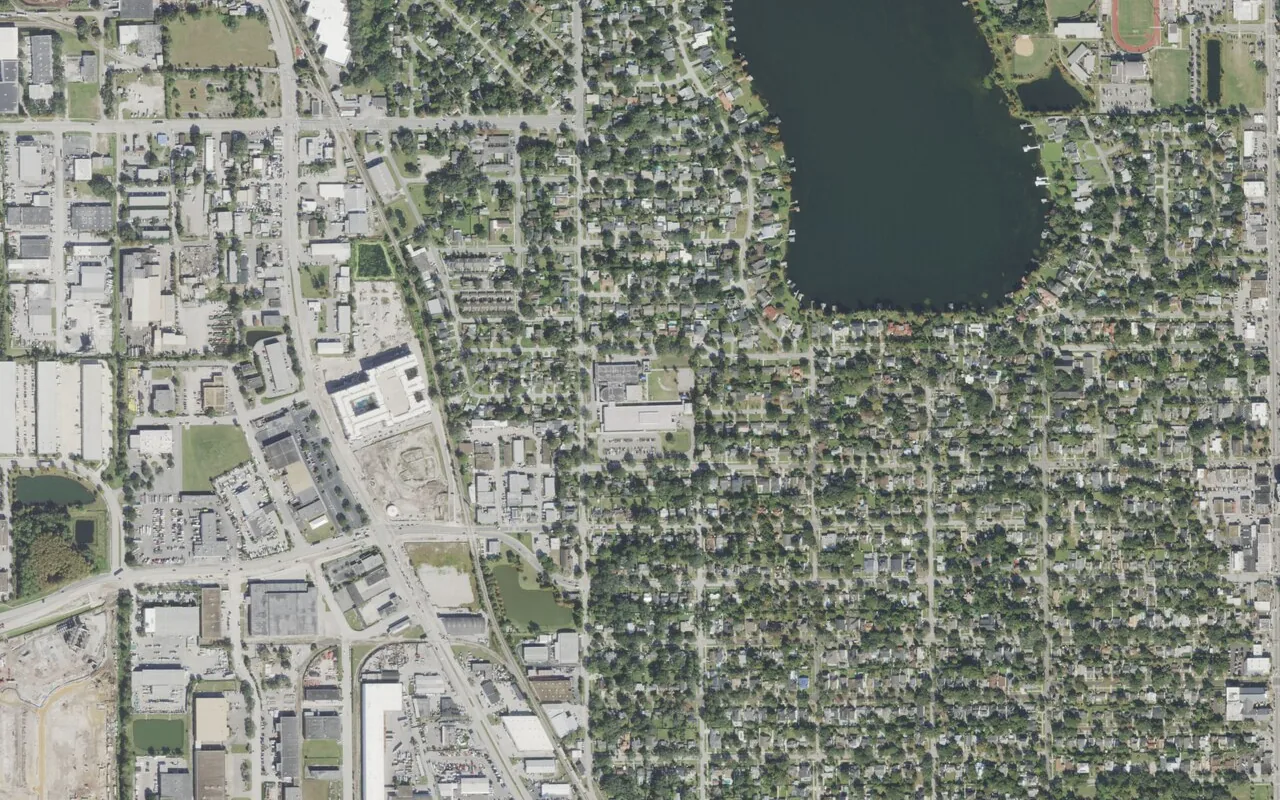 Lake Silver Elementary School's campus (center) and the neighborhood around it on North Rio Grande Avenue in Orlando, seen from the air