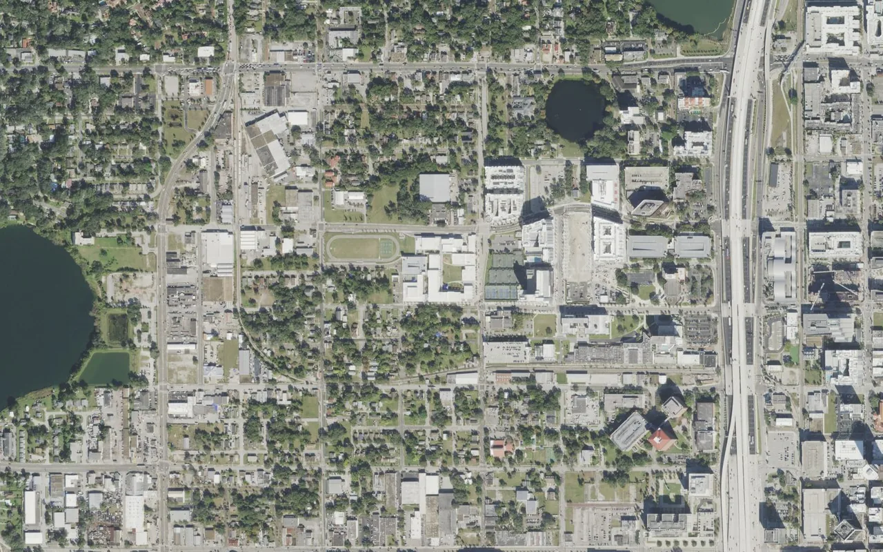 OCPS Academic Center for Excellence's campus (center) and the neighborhood around it on West Livingston Street in Orlando, seen from the air